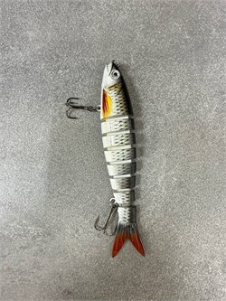 Воблер многосоставной тонущий  длина 13 см, вес 18 гр. Цвет #3 32766